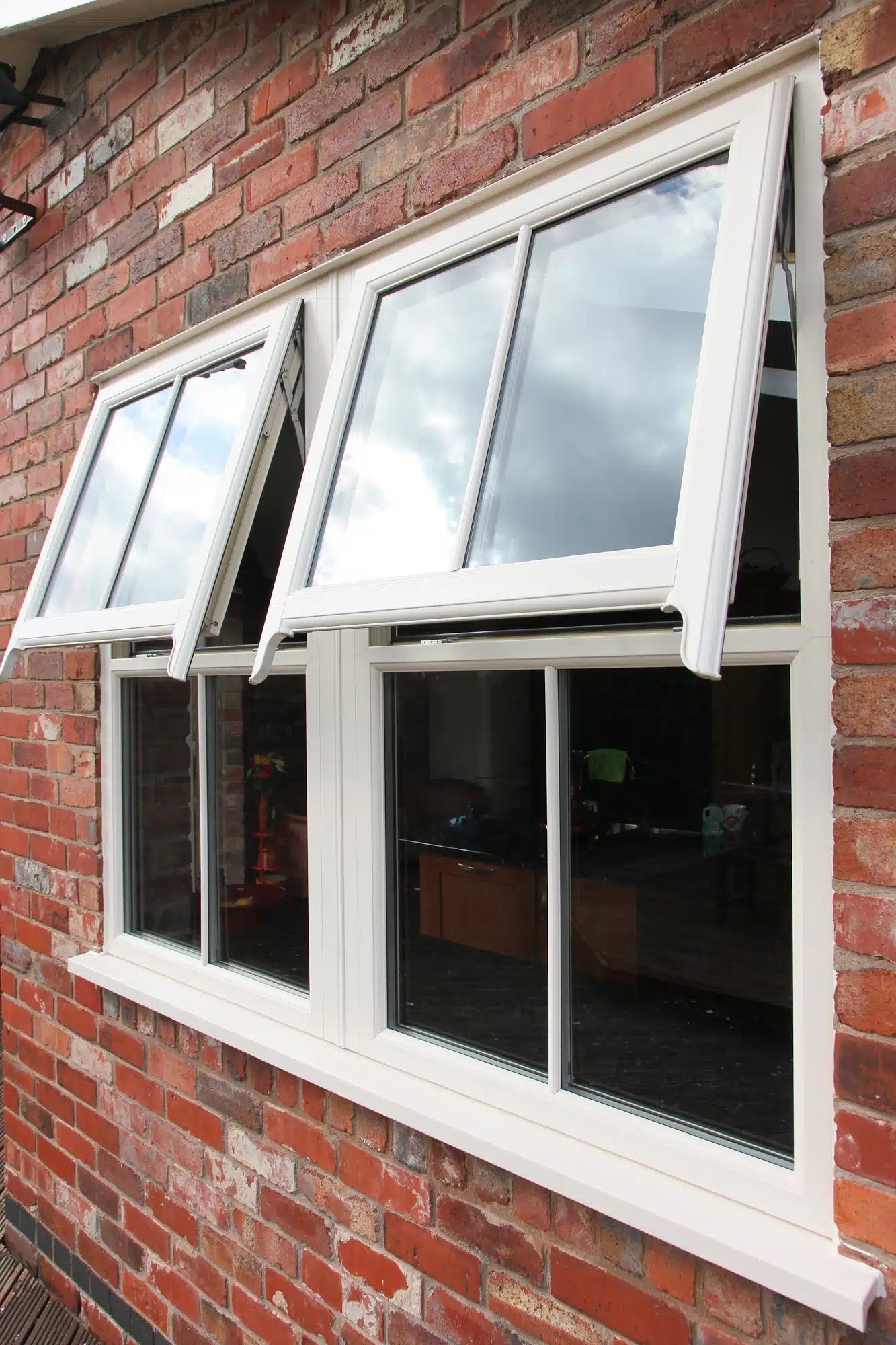 Double-Glazed-Windows-Trade-Price-New-Windows-Widnes